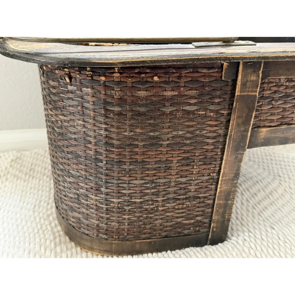 VTG Wood Wicker Stair Staircase‎ Basket 18